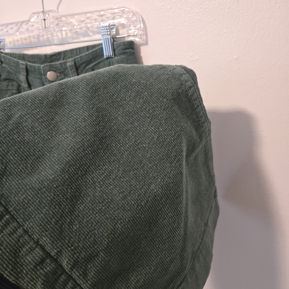 Green Wide Leg Corduroy Pants - Picture 4 of 5